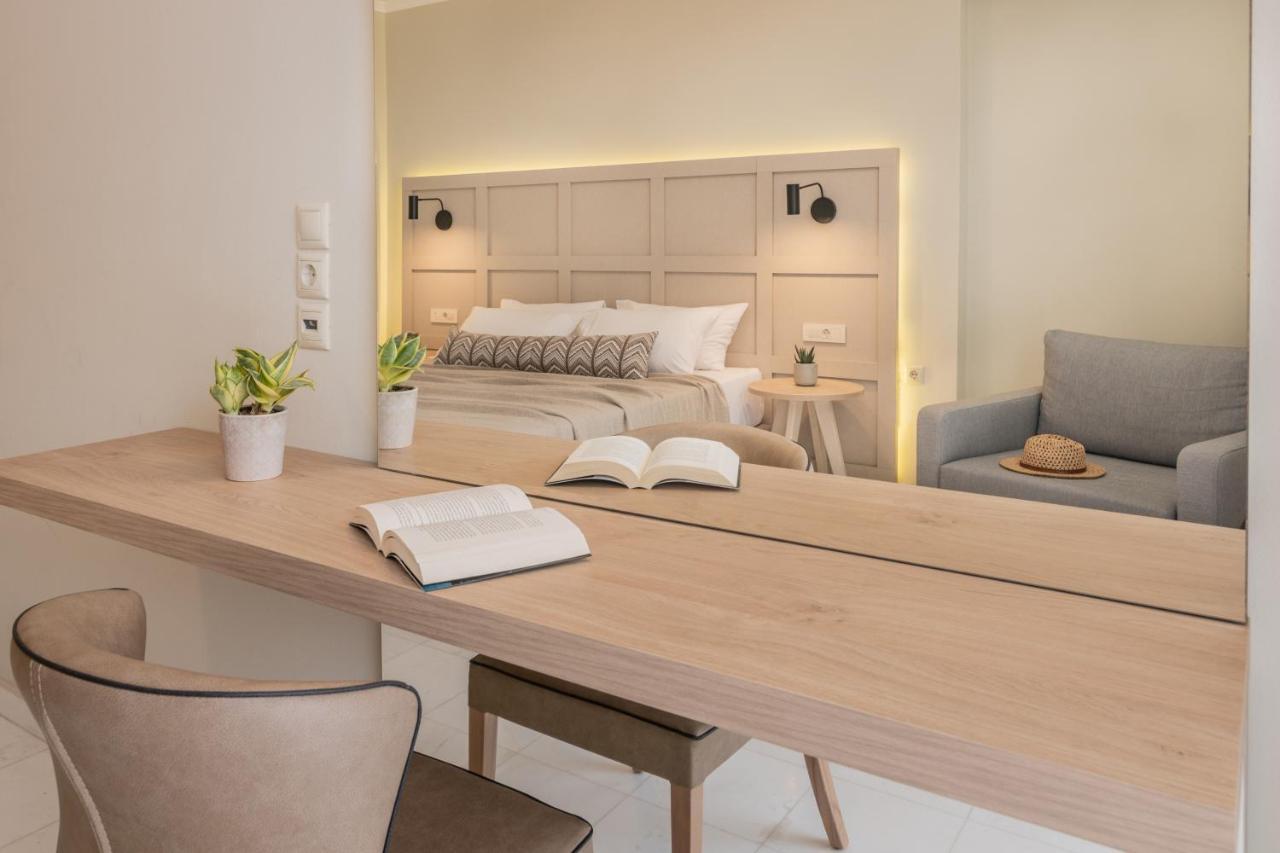 Strofades Beach Hotel Plános エクステリア 写真