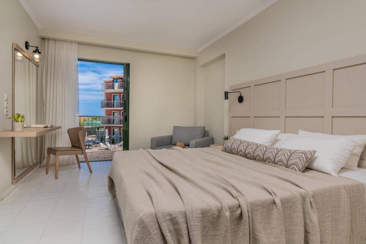 Strofades Beach Hotel Plános エクステリア 写真
