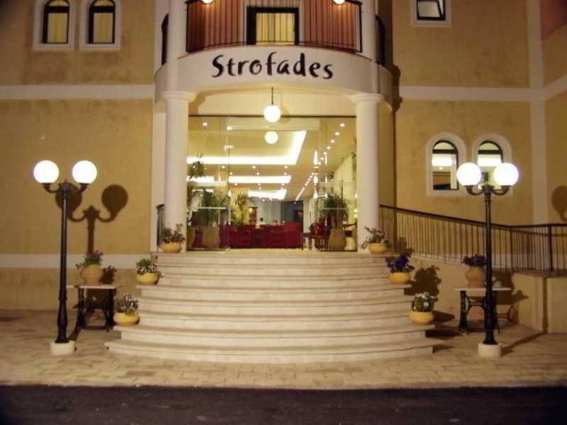 Strofades Beach Hotel Plános エクステリア 写真